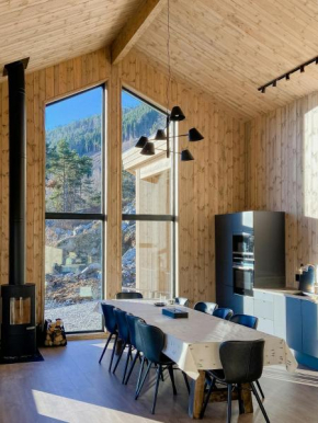 Cabin Embraced By Extrairdinary Nature